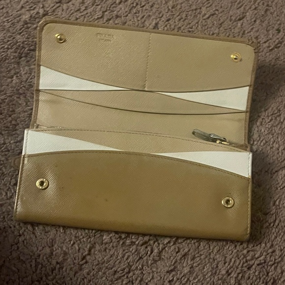 Authentic Prada Saffiano Beige Leather Long Wallet - Picture 3 of 8